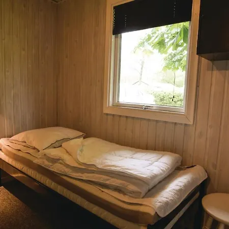 Three-bedroom Holiday In * Hemmet